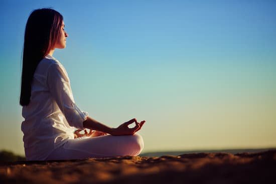 La relajación es el primer paso para la meditación.